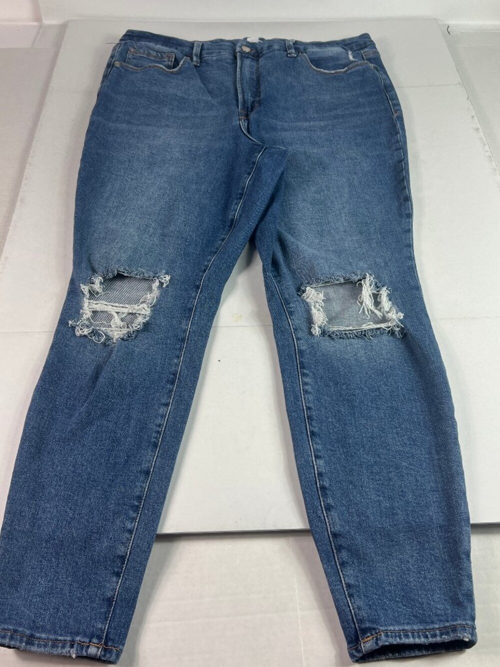 Good American Jeans Womens 36x29* Good Waist Skinny Distressed Blue Denim Tag 16
